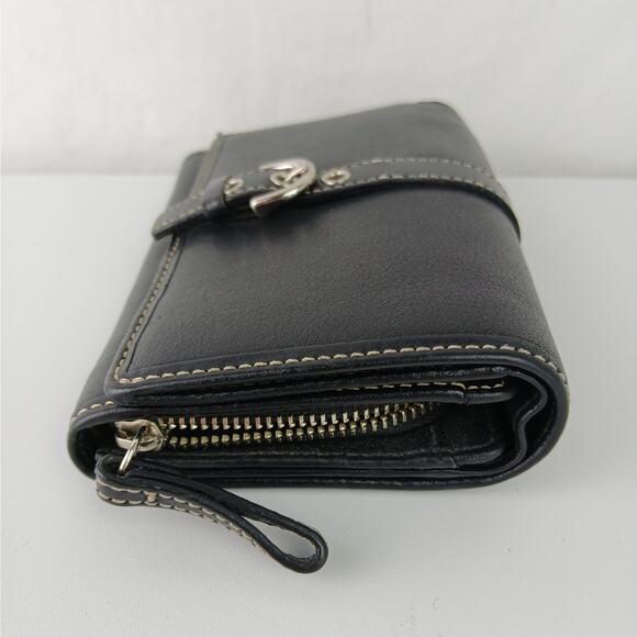 Coach Buttery Soft Black Bi-Fold Wallet Silver Hardware - Picture 4 of 11